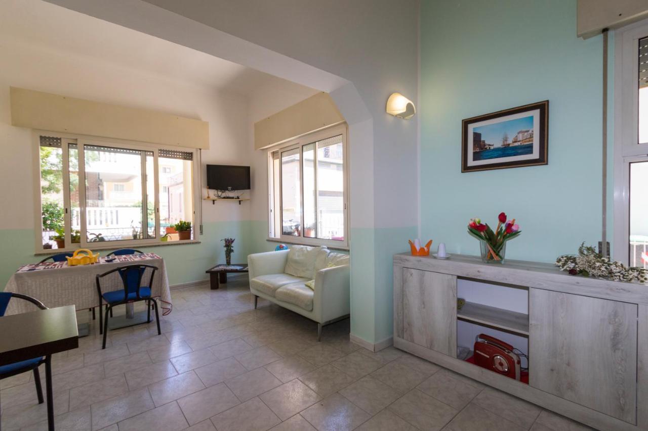 Hotel Giannella Rimini Luaran gambar